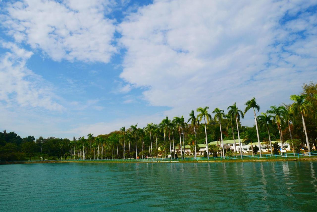 Chengching Lakefront Resort Kaohsiung Eksteriør billede
