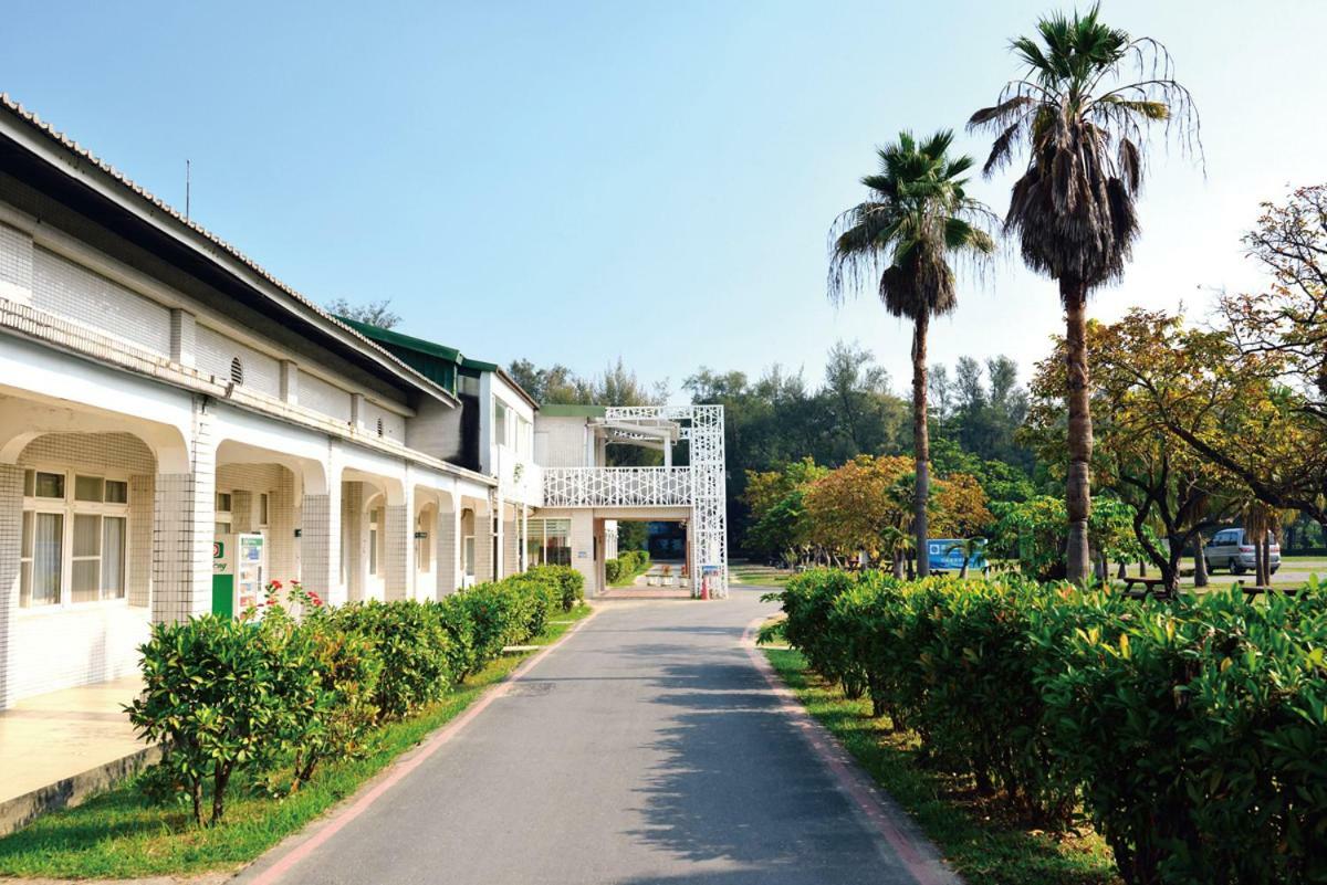 Chengching Lakefront Resort Kaohsiung Eksteriør billede